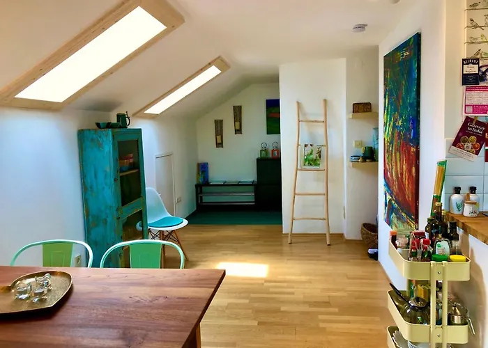 Charmante Mit Balkon Im 5-seen-land דירה *